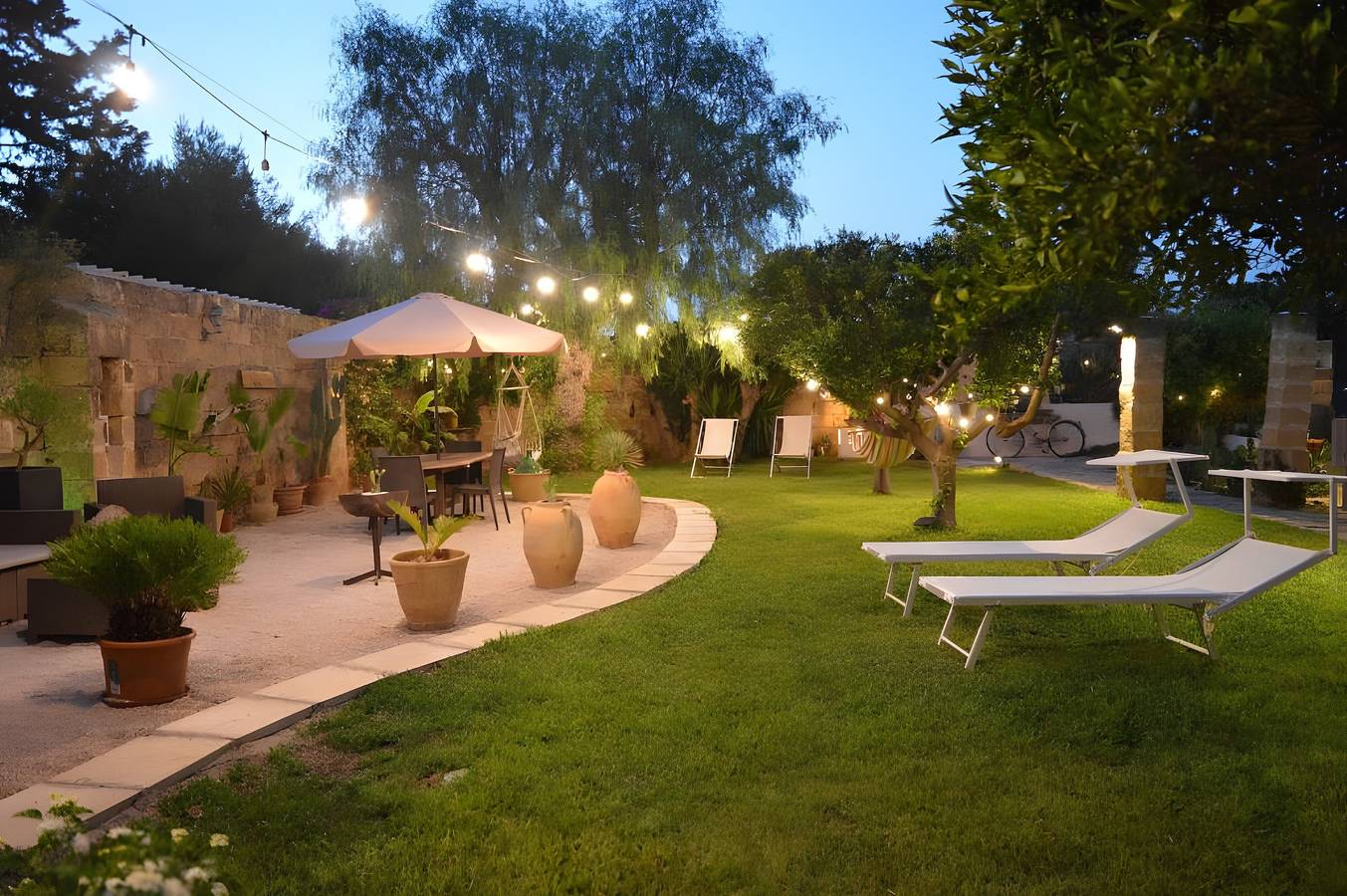 Casa Vacanze 'Ground Floor' Garden Apartment Gallipoli' con Terrazza Privata, Giardino e Wi-Fi in Gallipoli, Golfo di Taranto