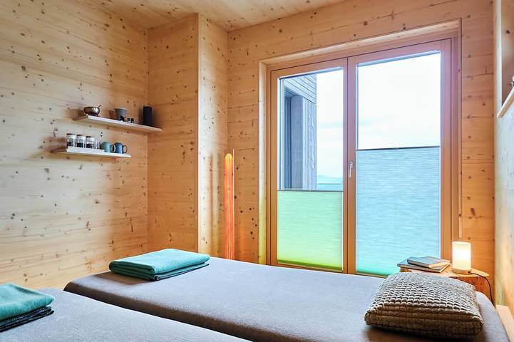 Ganze Wohnung, Ferienwohnung, 86 qm, 1 Schlafzimmer, Badezimmer mit Sauna, max. 2 Personen in Elzach, Südschwarzwald