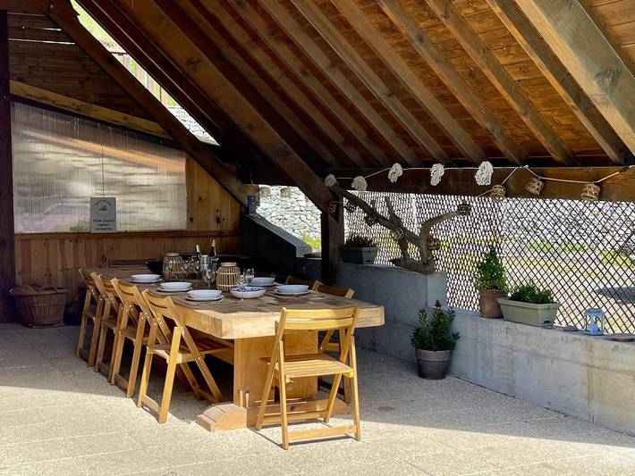 Gîte pour 10 personnes, avec terrasse et jardin, animaux acceptés à Allemond - 2