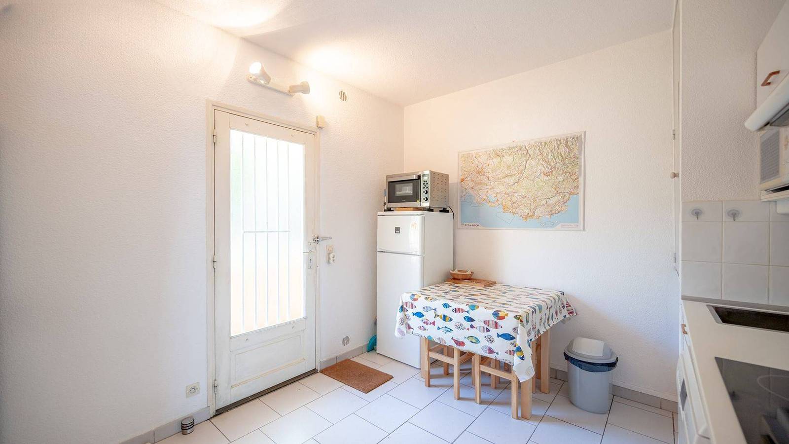 Entire apartment, "Laurier" - Vue sublime sur la baie d'Aiguebelle in Plage d'Aiguebelle, Le Lavandou