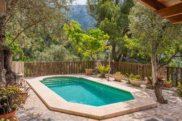 Villa in Fornalutx, Serra de Tramuntana für 6 
