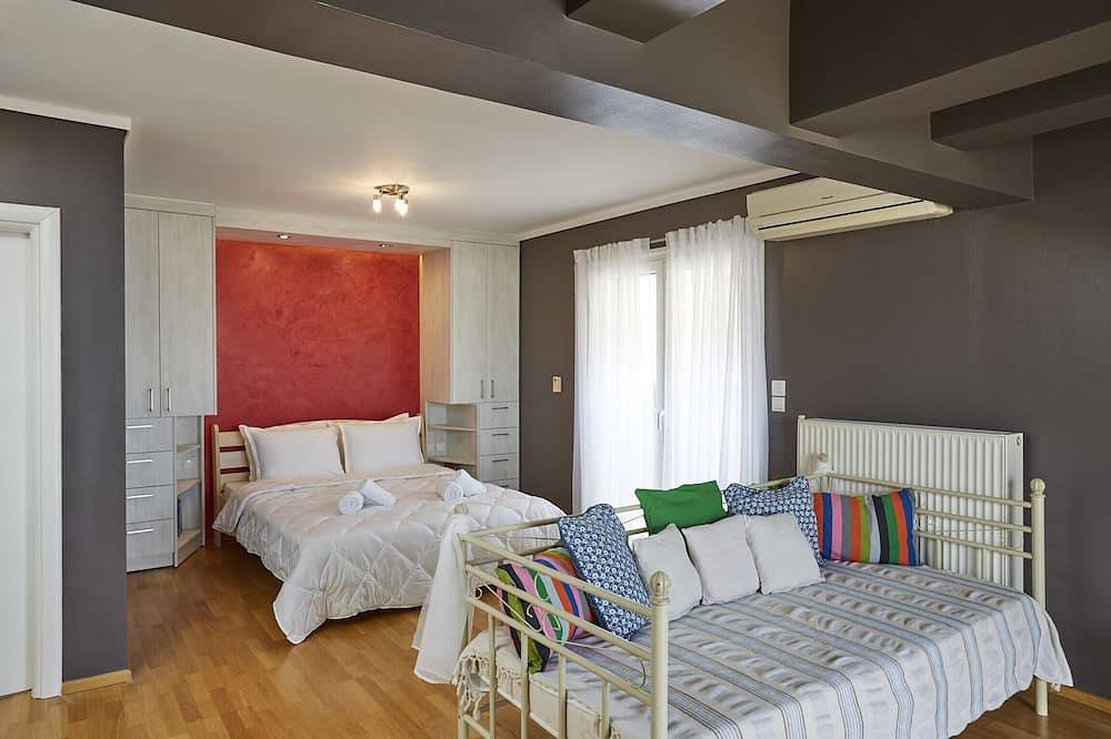 Apartamento entero, Loft situado en el centro con una vista impresionante de la ciudad de Tesalónica. in Región de Thessaloniki