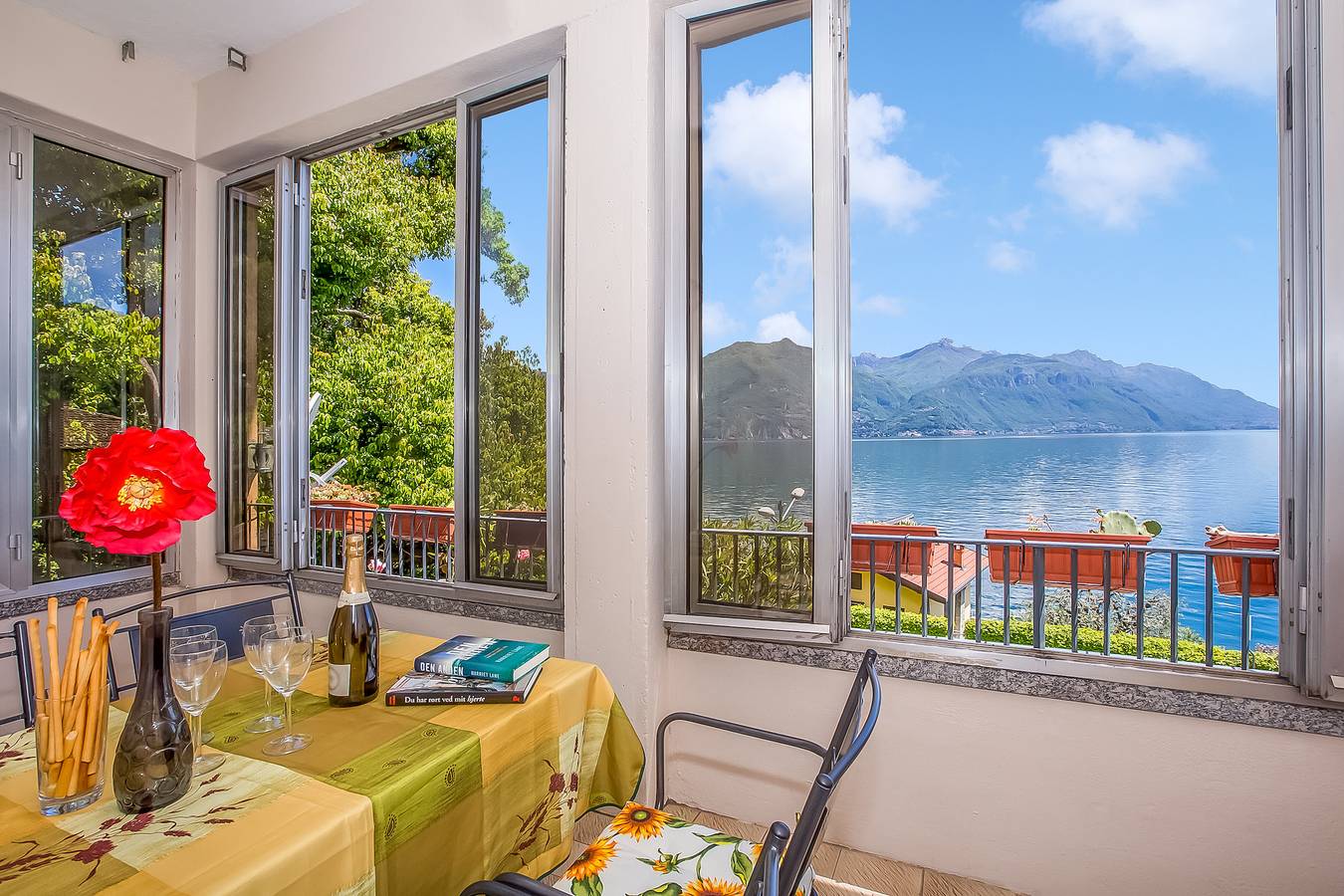 Ganze Wohnung, Ferienwohnung für 4 Personen mit Seeblick in Gemeinde Menaggio, Comer See