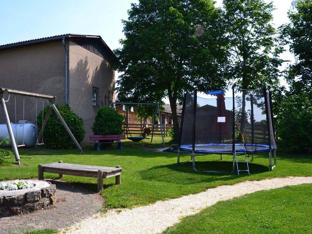 Fränkischer Ferienhof Joas - Drossel in Gerolfingen, Romantische Straße