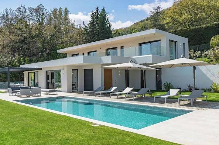 Villa pour 10 personnes, avec jardin et balcon à Vence