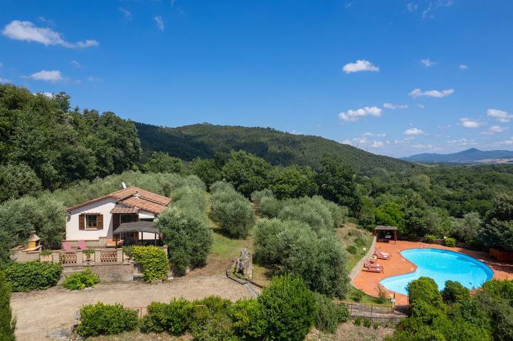 Agriturismo per 4 persone a Riparbella
