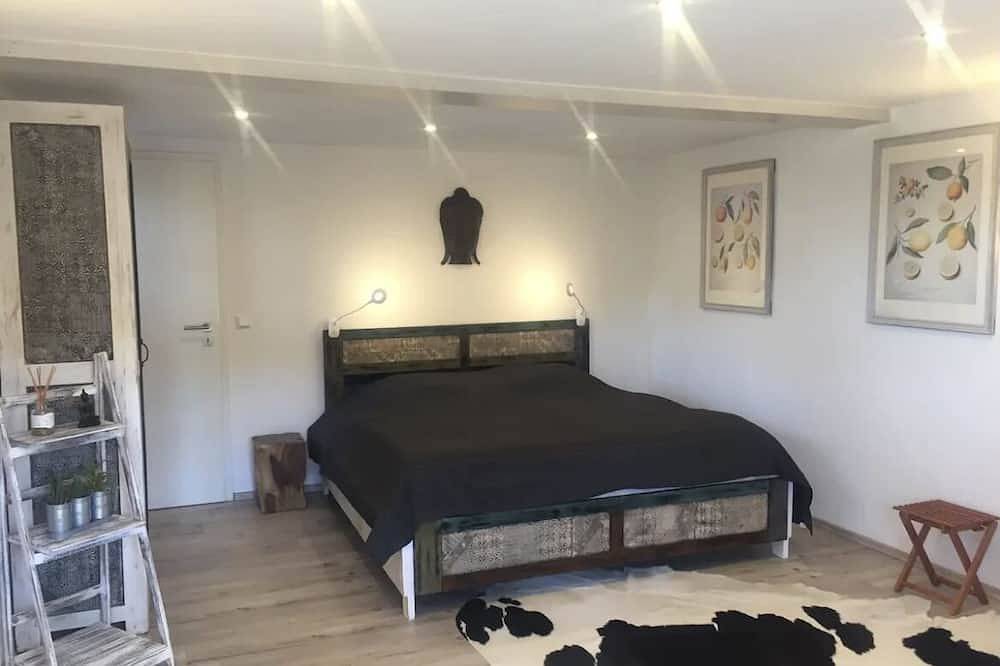 Ganze Wohnung, Stilvolles Appartment in Durbach - Wandern - 30 min Strasbourg- Hundefreundlich in Durbach, Mittlerer Schwarzwald