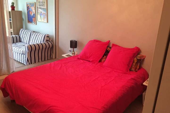 Entire apartment, Apartment Château d'Arcadie, 67m2, terrace and garage. The whole of Biarritz on foot! in Biarritz, Bayonne region