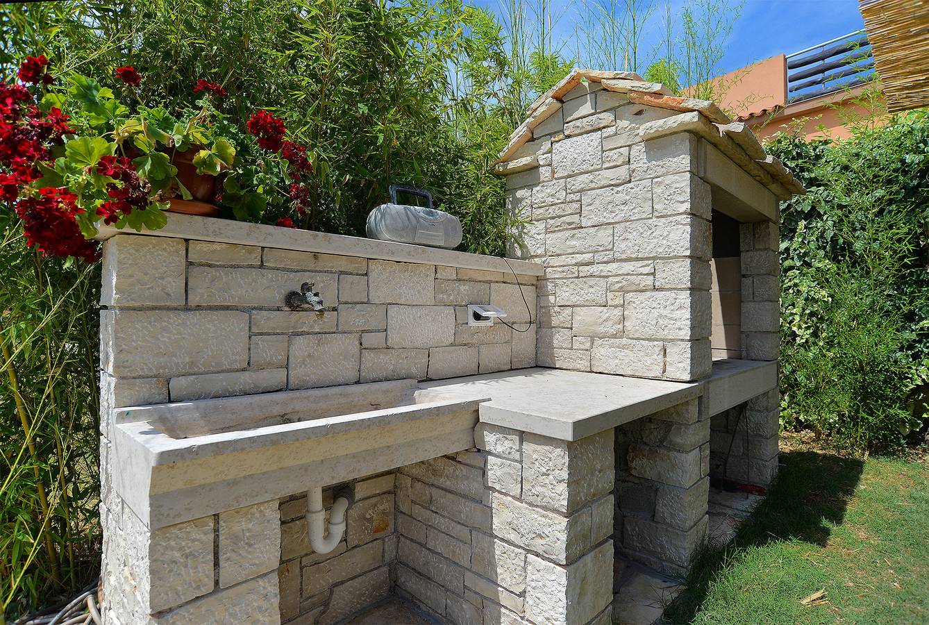 Ganze Wohnung, Ferienwohnung für 6 Personen mit Balkon in Vodnjan, Grad Vodnjan