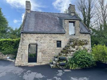 Gîte pour 3 personnes, avec terrasse et jardin à Belz