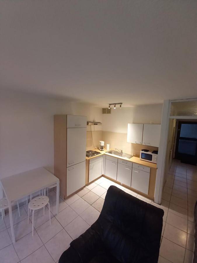 Gîte pour 6 personnes, avec Terrasse ainsi que Jardin et Vue à La Calamine - 4