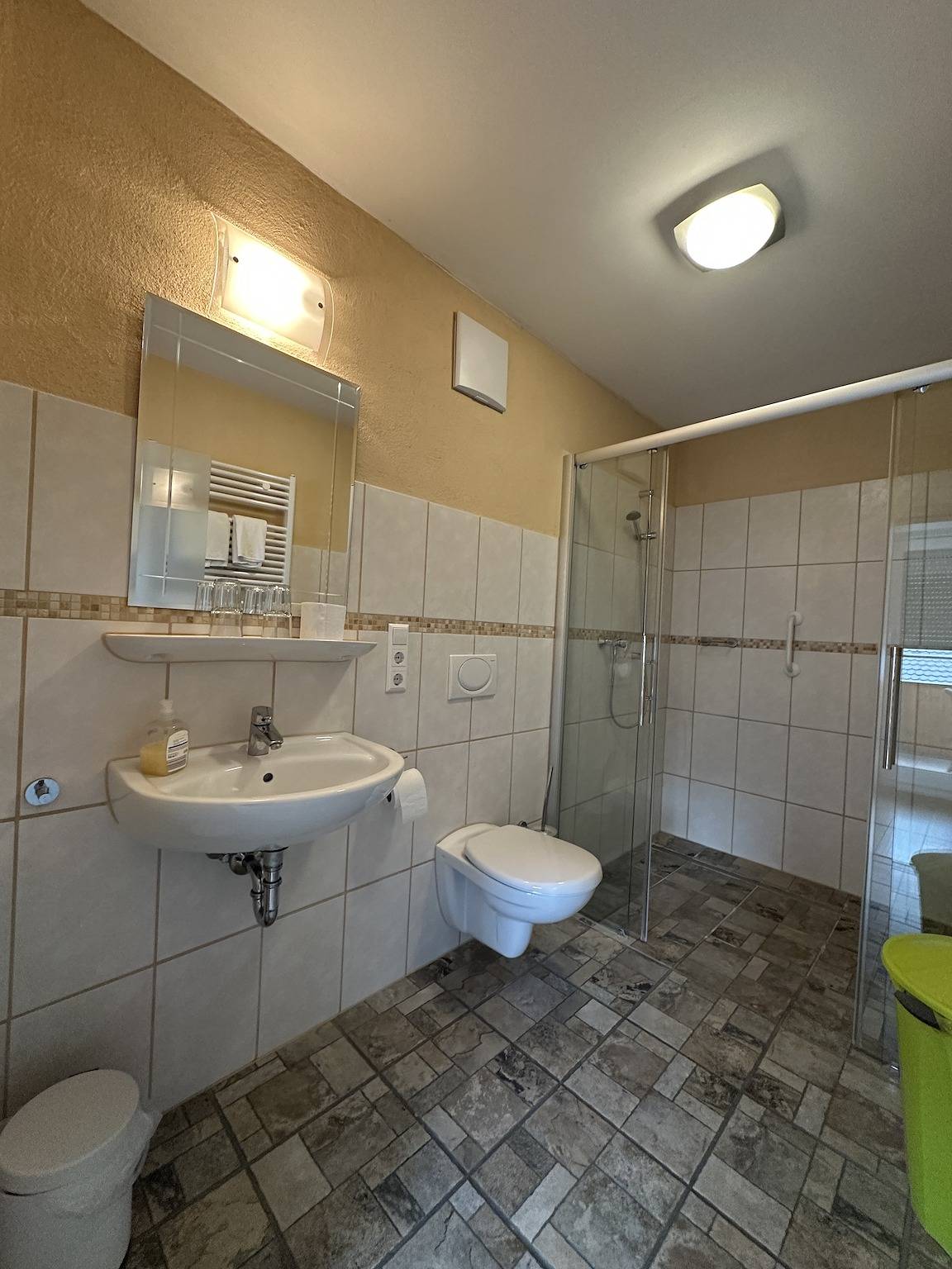 Hotel Löwen - Appartement, max. 3 Personen in Blaubeuren, Alb-Donau-Kreis