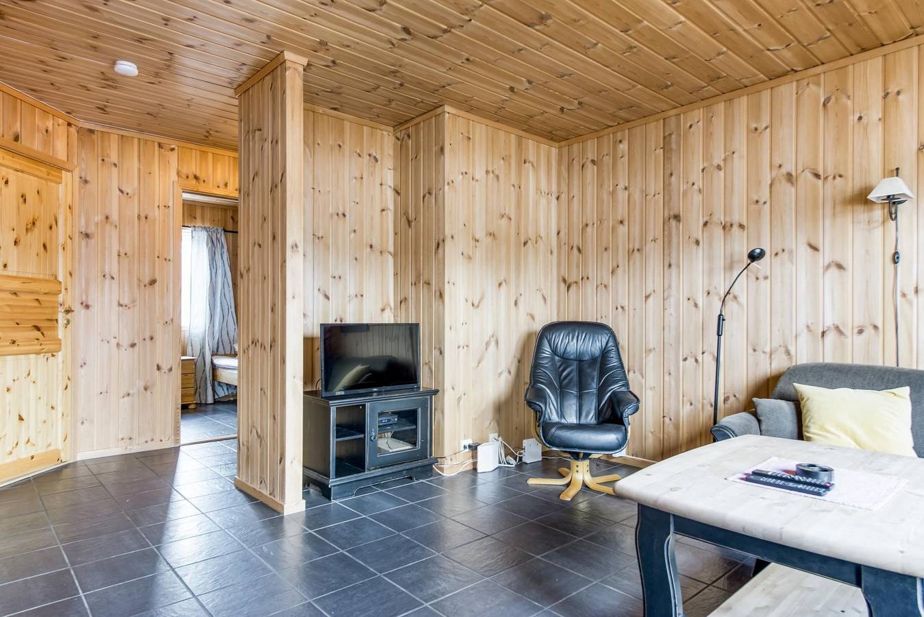 Villmark & Ski · 2 sov · Elbillader · 60 min Osl in Løten
