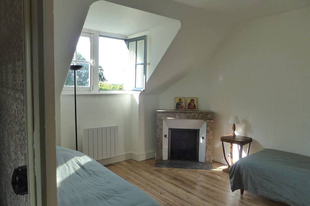 Maison de famille avec piscine au coeur de la \"Sologne des Étangs\" in Marcilly-en-Gault, Sologne