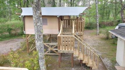 Camping für 2 Personen, mit Terrasse in Landes