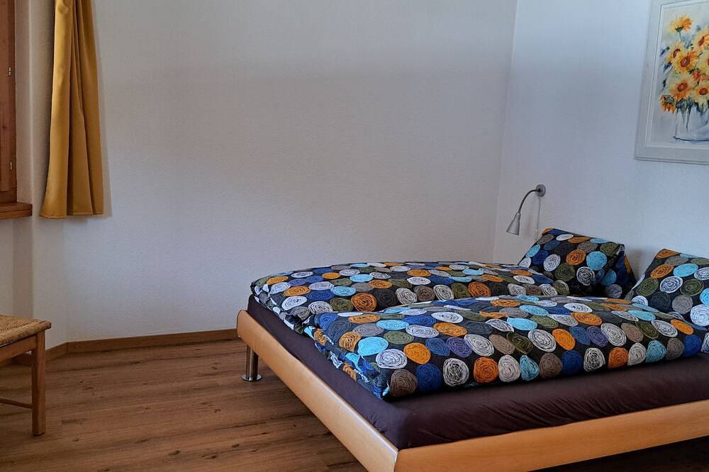Entire apartment, Müller, (Camischolas/Sedrun), 655.01 in Sedrun, Tujetsch