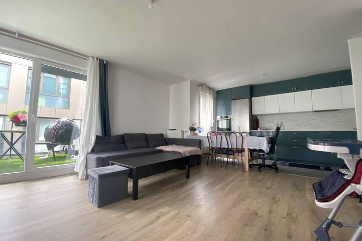 Location de vacances pour 6 personnes, avec Terrasse à Noisy-le-Grand