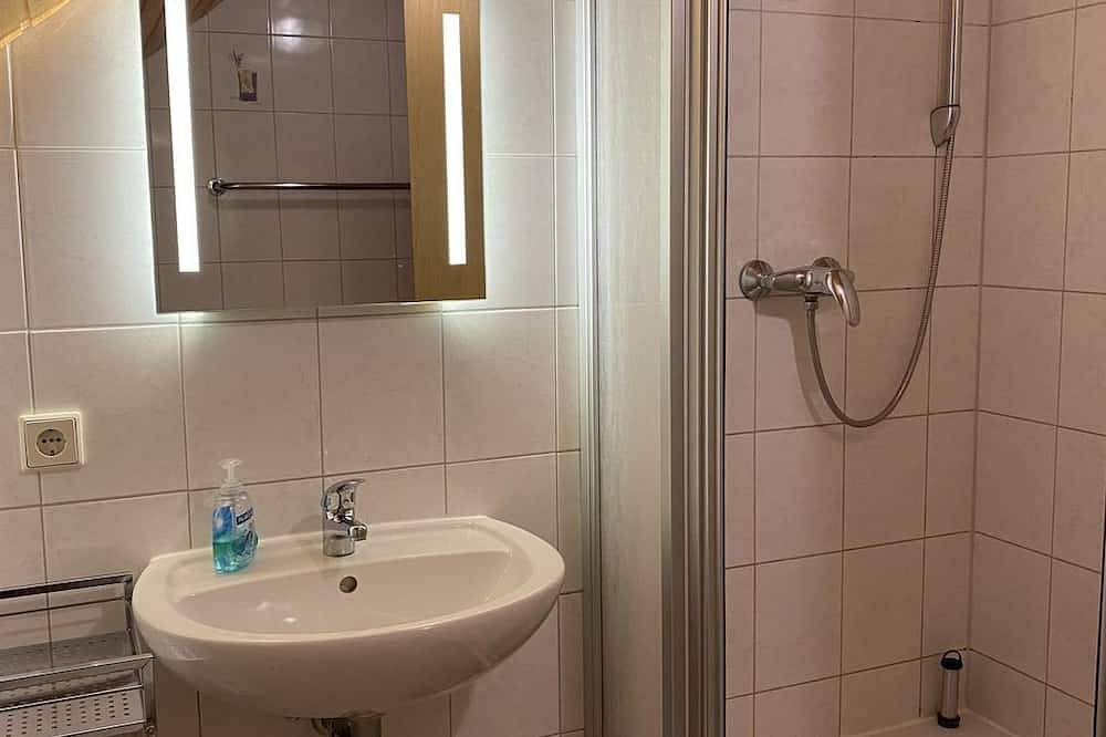 Ganze Wohnung, Ferienwohnung \"Häntzschelstiege\", 1 Schlafraum - Ferienhaus Kaiserkrone in Reinhardtsdorf-Schöna, Elbsandsteingebirge