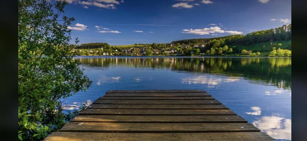 Ferienwohnung für 3 Personen, mit Terrasse und Ausblick in der Eifel