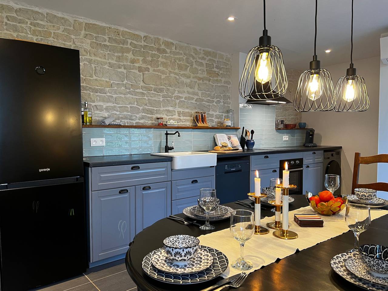 Gites de La Berniere - Vancouver (6 Guests) in Brûlain, Région de Niort