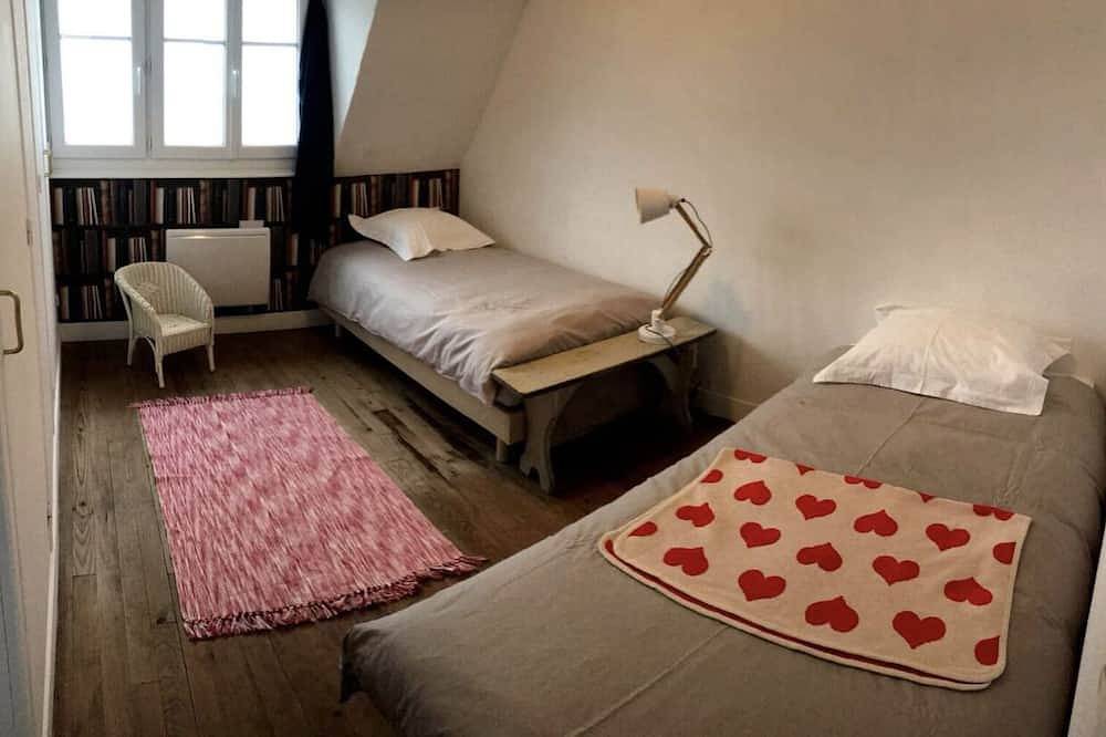 Pourville Face à la mer : Belle ou Déchaînée, Animaux Acceptés in Pourville-sur-Mer, Hautot-sur-Mer