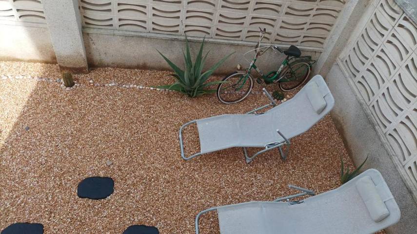 Gîte pour 4 personnes, avec terrasse à Cubelles - 2
