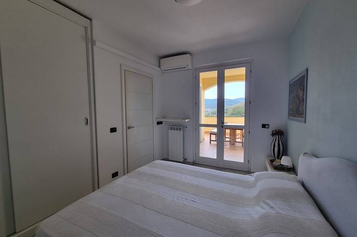 Appartamento intero, Casa Paola, Civezza - cod Citra - mare, bici e relax in Civezza, Riviera di Ponente