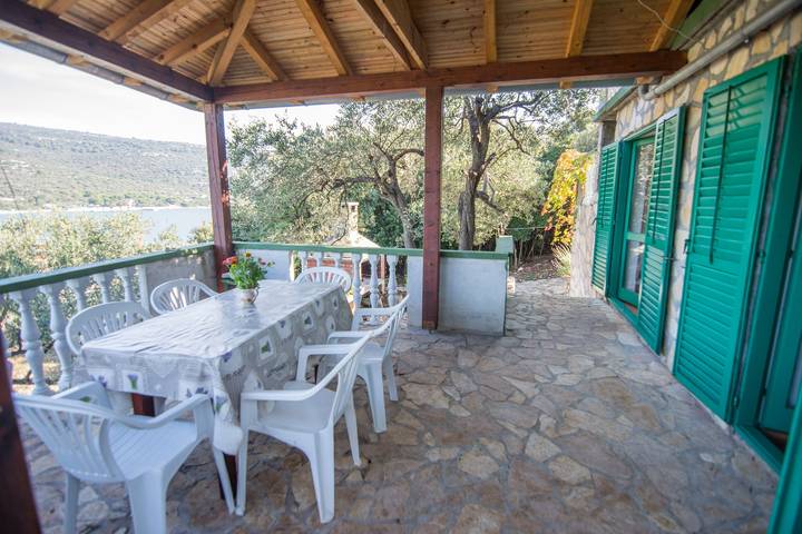 Ferienhaus für 8 Personen, mit Balkon/Terrasse, mit Haustier auf Pasman
