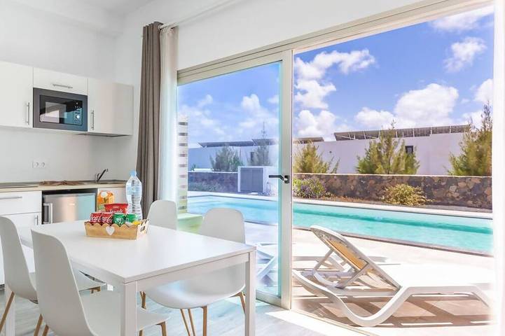 Apartamento de vacaciones para 2 personas, con jardín y piscina - 1