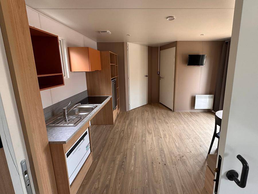 Flower Camping le Peyrelade - Mobilhome 4 personas - Nuevo // Residencia Louisiane Pmr Confort 2 habitaciones + terraza semicubierta + Tv in Rivière-sur-Tarn, Parc naturel régional des Grands Causses