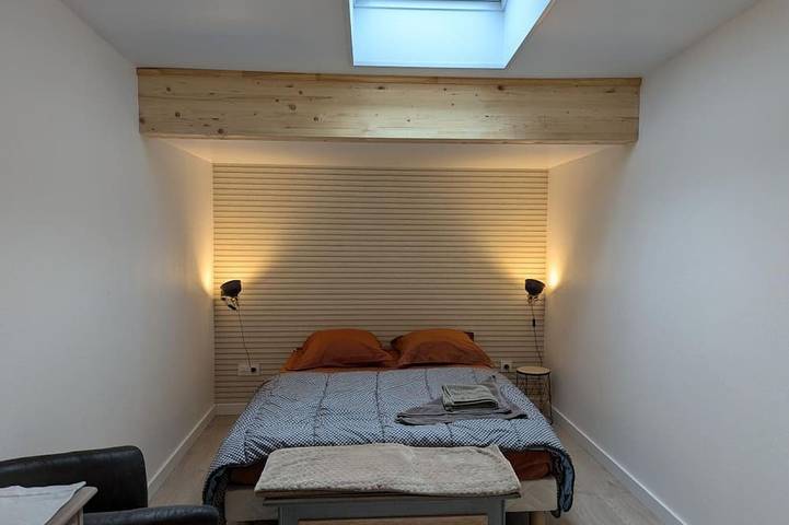 Gîte pour 4 personnes, avec jardin et piscine dans Baignes - 4