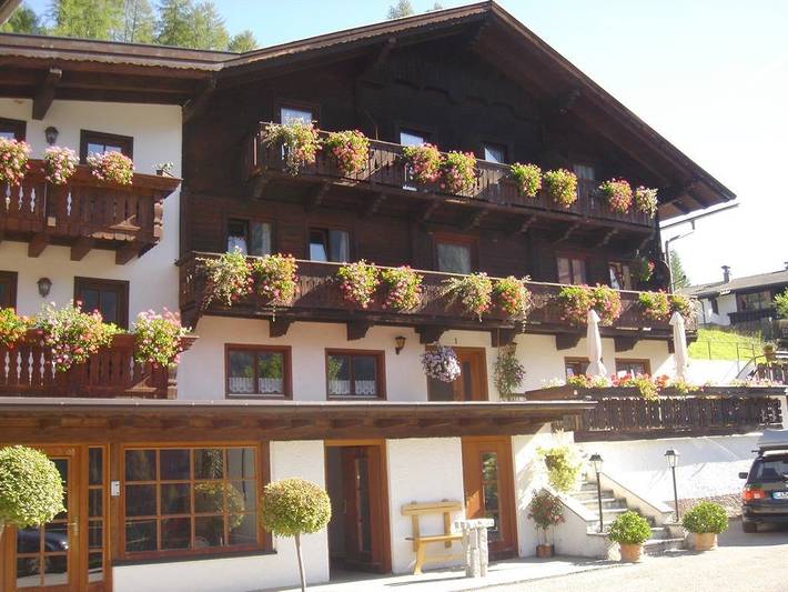 Ferienhaus für 2 Personen, mit Balkon und Ausblick sowie Garten, kinderfreundlich in Heiligenblut