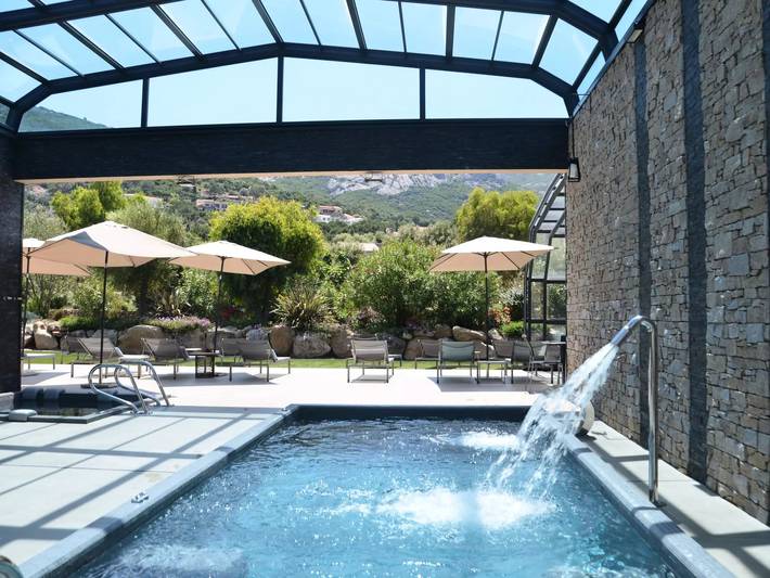 Villa pour 8 personnes, avec jardin ainsi que piscine et sauna à Calvi - 3