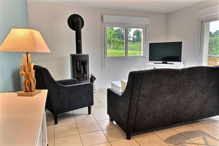 Gîte pour 4 personnes, avec terrasse et jardin à Hillion - 3