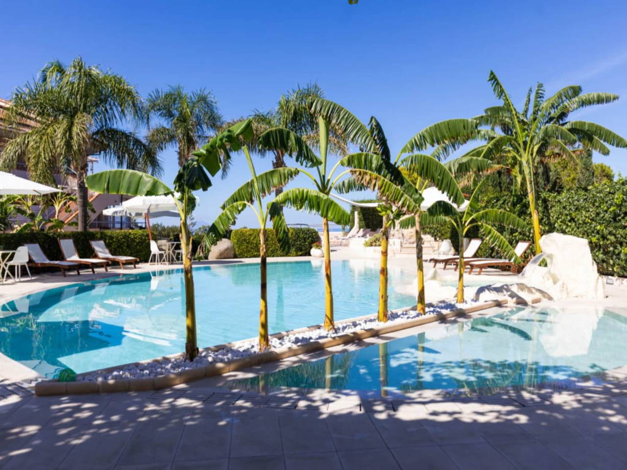 Studio entier, Studio pour couples avec piscine à Capo Vaticano in Faro Capo Vaticano, Province de Vibo Valentia