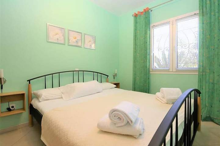 Villa pour 4 personnes, avec balcon ainsi que piscine et jardin à Estepona - 4