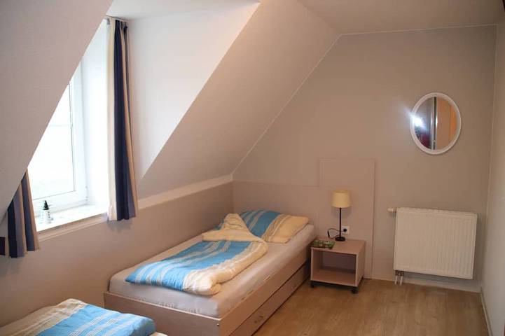 Ferienhaus für 7 Personen, mit Pool und Sauna sowie Garten und Terrasse in Butjadingen - 3