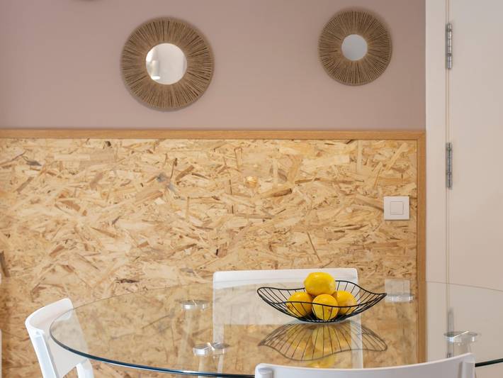 Appartement de vacances entier, 21 Lumineux et confortable Appt. avec balcon à Gracia in Barcelona Centre, Barcelone