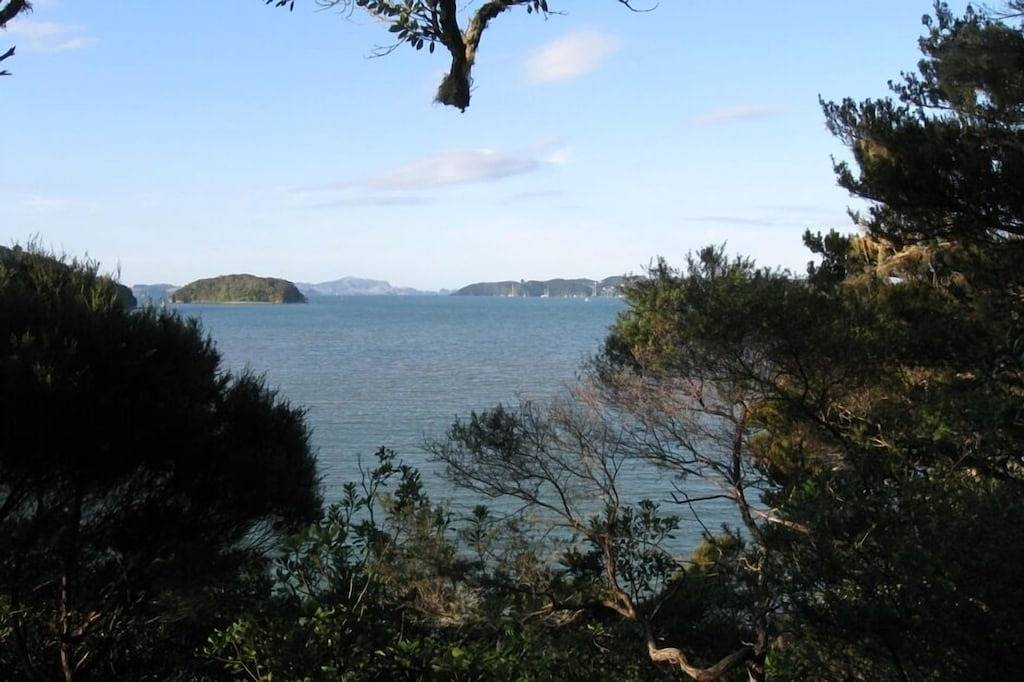 Koru Cottage - Makellos und neu renoviert. in Paihia, Bay Of Islands