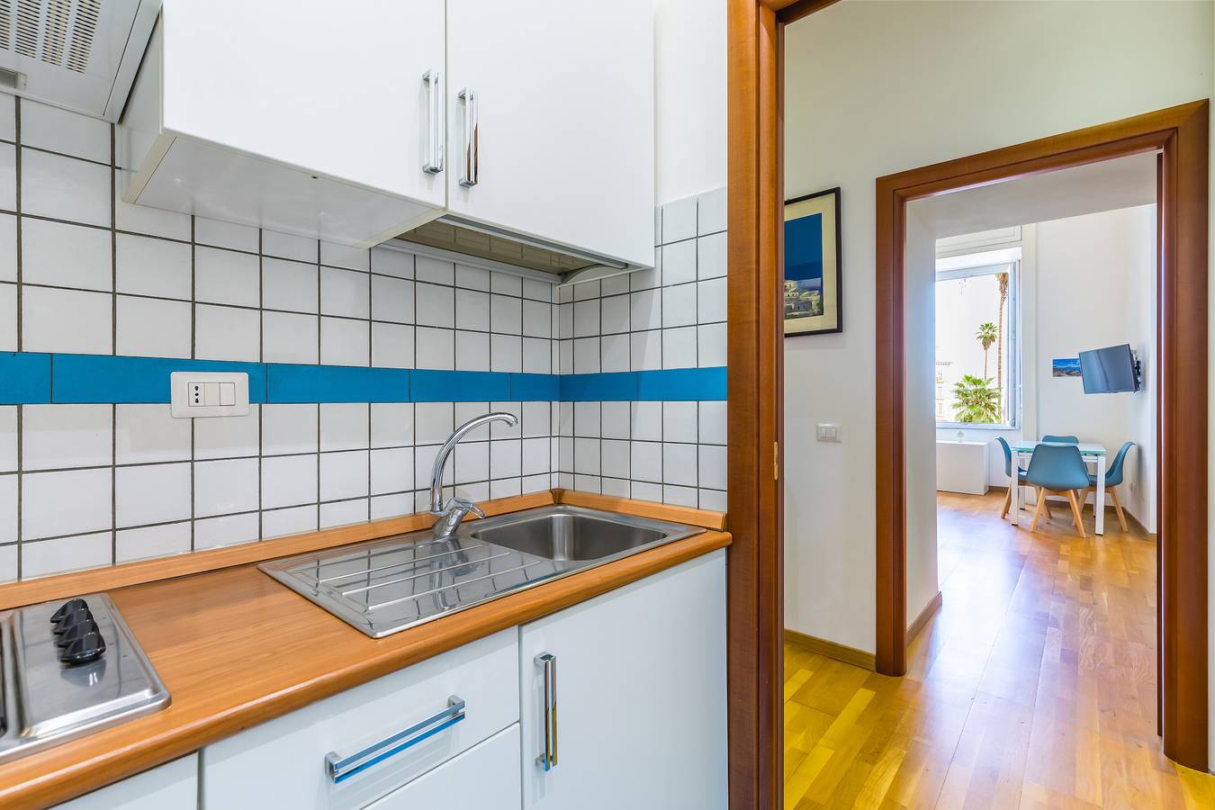 Appartamento intero, San Luigi cozy flat - private parking in Posillipo, Napoli