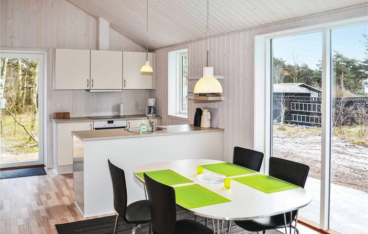 Ferienhaus für 6 Personen mit Terrasse in Begtrup, Strands