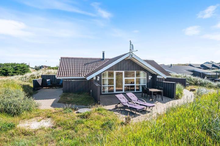 Ferienhaus für 5 Personen, mit Balkon/Terrasse und Terrasse sowie Sauna in Houvig