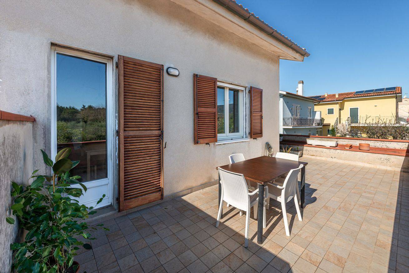 Appartement entier, Appartement de vacances pour 4 personnes avec balcon/terrasse in Numana, Riviera del Conero