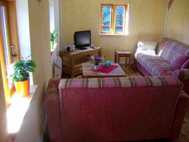 Apartamento vacacional entero, Apartment in a converted boat shed in Spandowerhagen, Kröslin