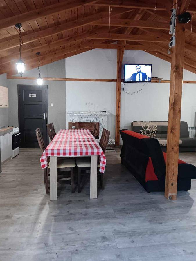Apartament wakacyjny dla 10 osób, z jacuzzi i sauna oraz taras - 1
