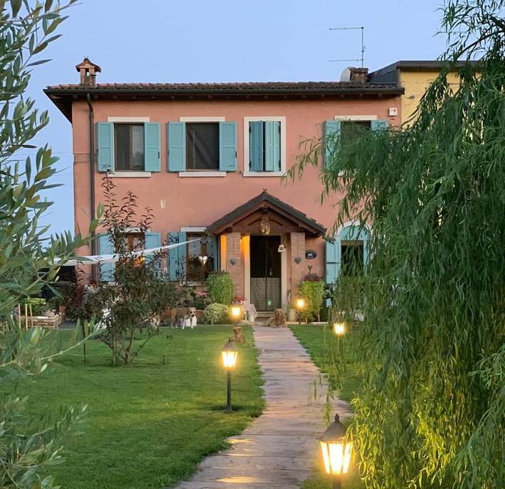 B&b per 2 persone, con Terrazza e Giardino nonché Panorama a San Martino Buon Albergo
