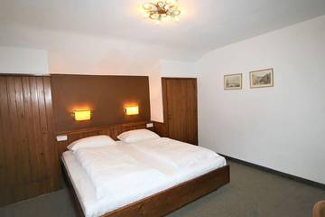 Apartment for 6 People in Mayrhofen, Ziller valley alps, Photo 3