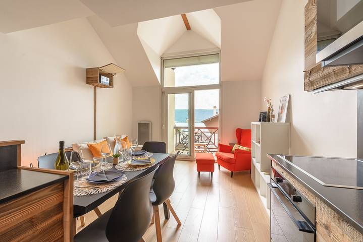 Apartamento de vacaciones para 4 personas, con balcón y vistas al lago - 1