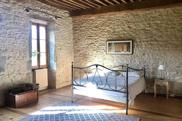 Grande maison  a la campagne ideal pour une reunion  familiale in Courmangoux, Jura Francais