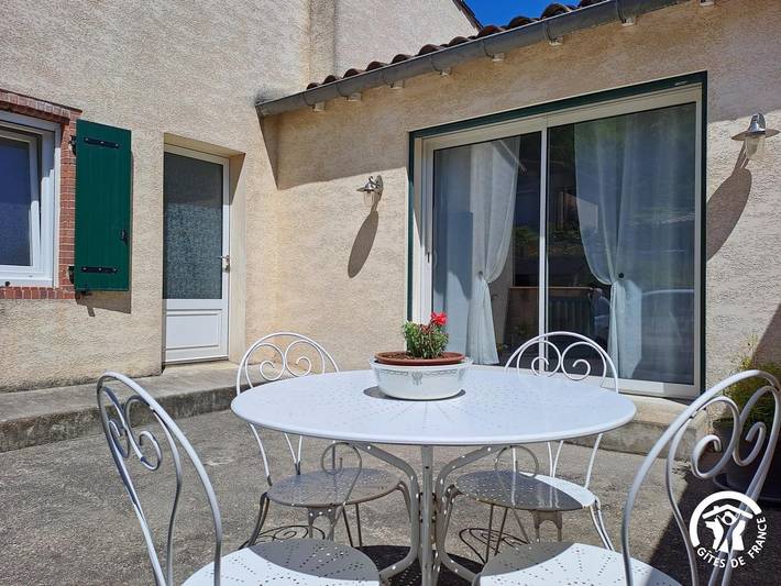 Gîte pour 4 personnes, avec Terrasse et Jardin à Mazamet